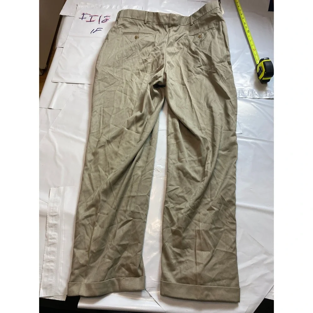 Savane Dress‎ Pants Men's 36x30 Khaki Pleated Front Teflon No Wrinkle NWT